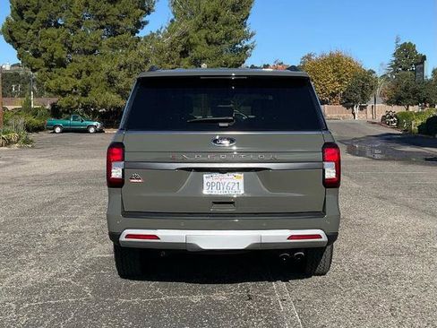 Certified 2024 Ford Expedition Timberline image 5