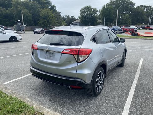 Used 2019 Honda HR-V Sport image 8