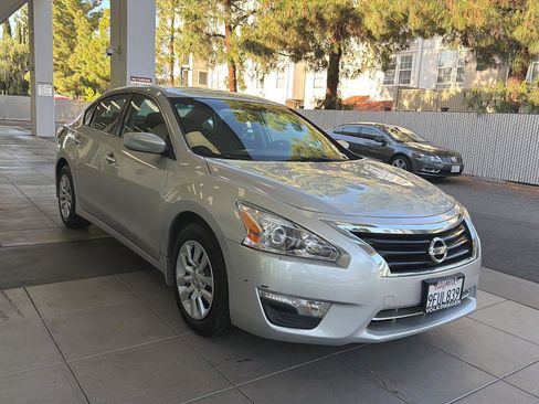 Used 2015 Nissan Altima 2.5 S w/ Power Driver Seat Package FWD image 7