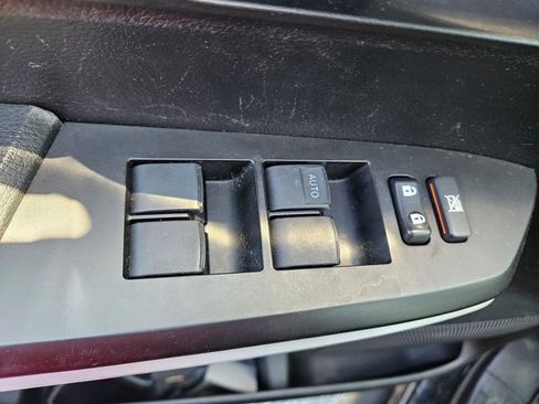 Used 2021 Toyota Tundra SR5 w/ SR5 Leather Package image 17