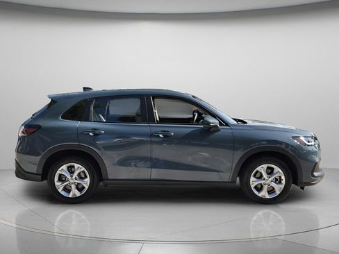 Used 2024 Honda HR-V LX image 3