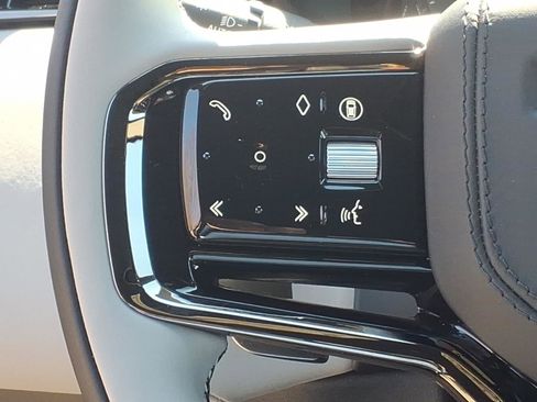 Certified 2026 Land Rover Range Rover Velar S AWD/4WD image 16