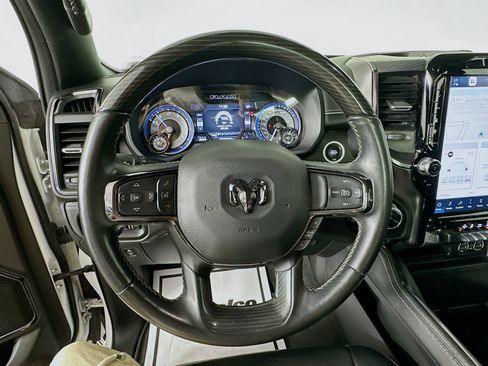 Used 2022 RAM 1500 Limited AWD/4WD image 11
