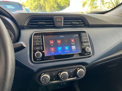 Used 2025 Nissan Versa SV image 20