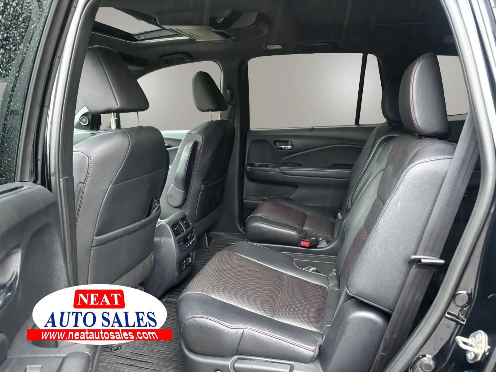Used 2020 Honda Pilot Black Edition image 10