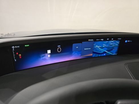 New 2026 Lincoln Nautilus Premier w/ Equipment Group 102A image 22