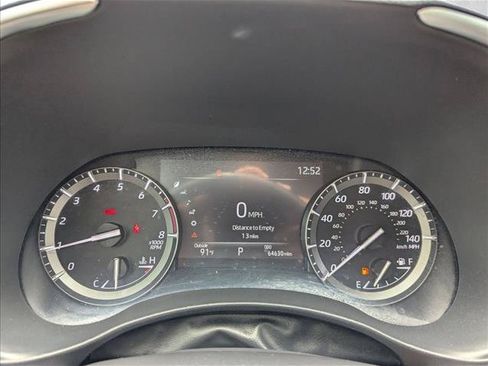 Used 2020 Toyota Highlander Platinum FWD image 11