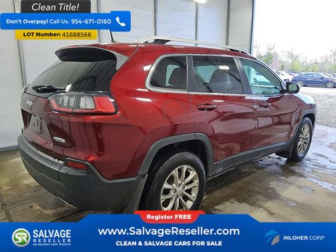 Used 2019 Jeep Cherokee Latitude w/ Popular Appearance Group FWD image 4