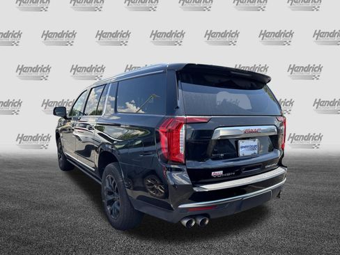 Used 2022 GMC Yukon XL Denali AWD/4WD image 8
