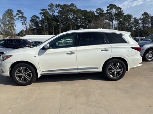 Used 2016 INFINITI QX60 FWD w/ Premium Package image 7