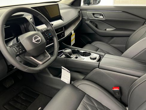 New 2026 Nissan Rogue Platinum w/ Platinum Premium Package AWD/4WD image 15