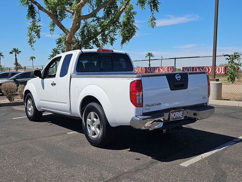 Used 2007 Nissan Frontier SE w/ SE Value Truck Pkg RWD image 8