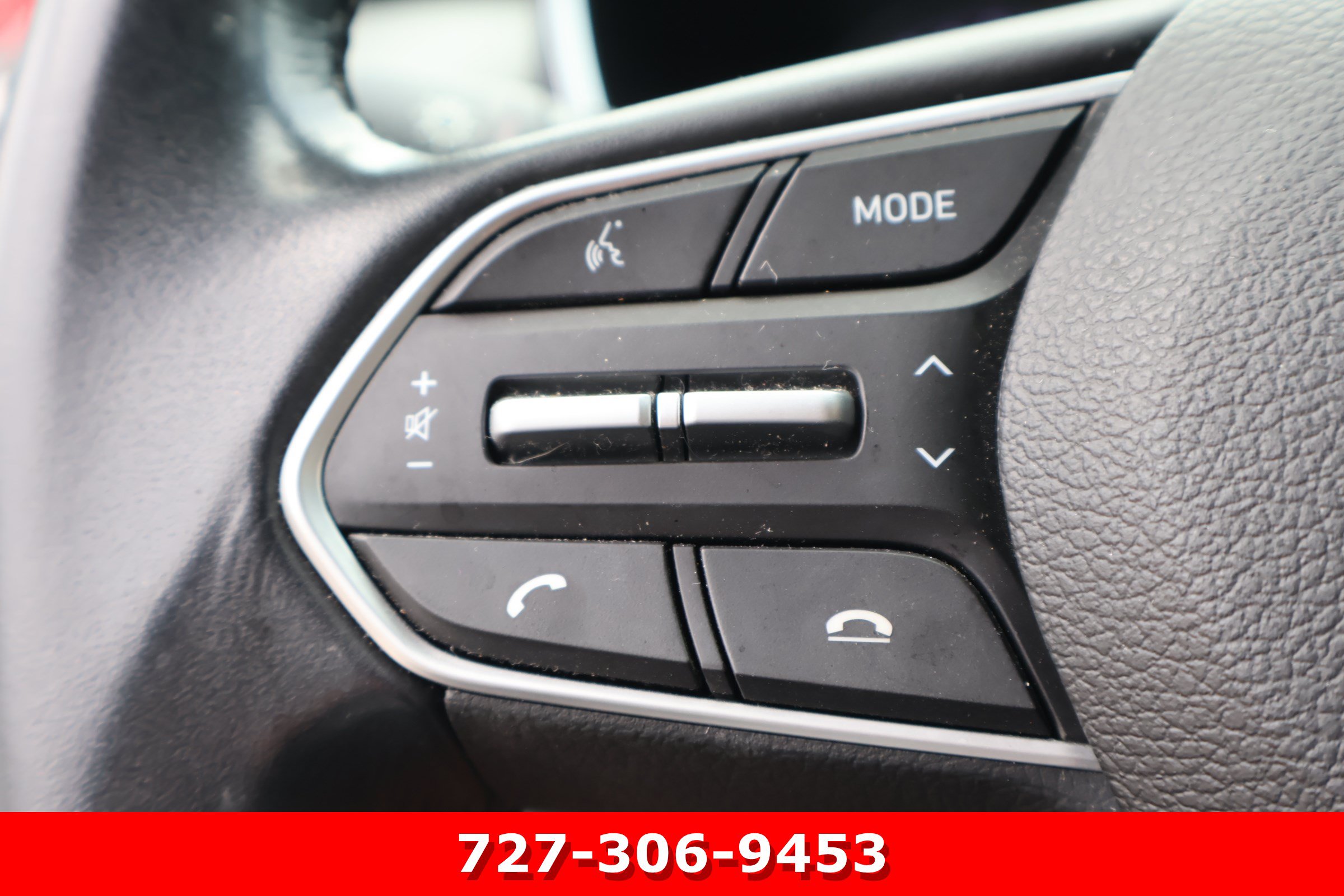 Used 2023 Hyundai Santa Fe SEL FWD image 23