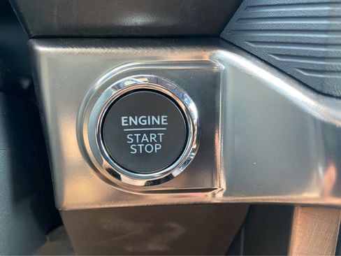 Certified 2024 Ford F150 King Ranch AWD/4WD image 43