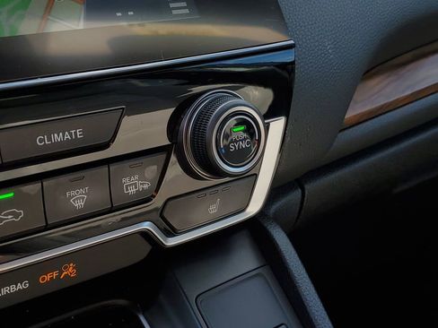 Used 2017 Honda CR-V Touring image 24