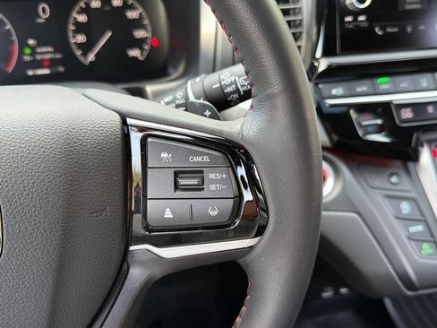 Used 2026 Honda Odyssey Sport-L image 23