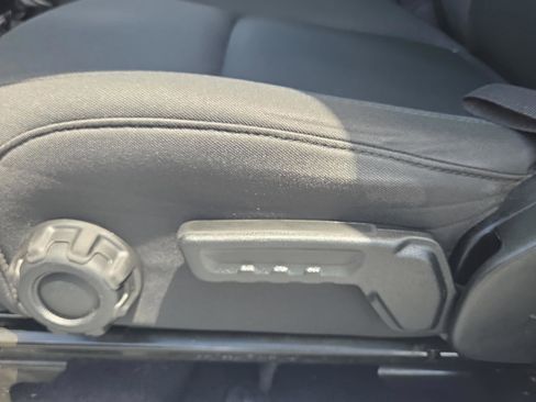 Used 2020 Jeep Wrangler Unlimited Sport S AWD/4WD image 10