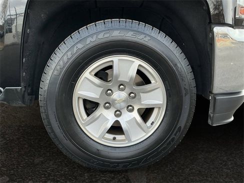 Used 2017 Chevrolet Silverado 1500 LT w/ All Star Edition image 29