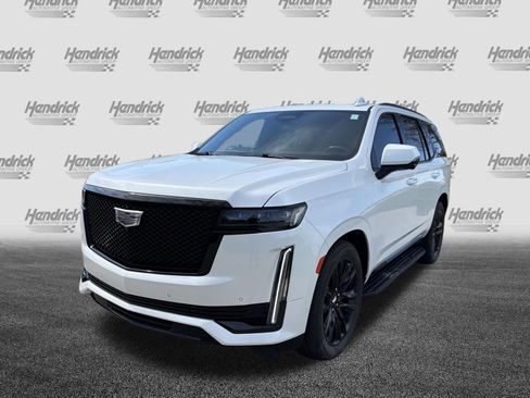 Used 2024 Cadillac Escalade Sport w/ Touring Package image 5