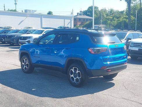 Used 2022 Jeep Compass Trailhawk w/ Trailhawk Convenience Group AWD/4WD image 5