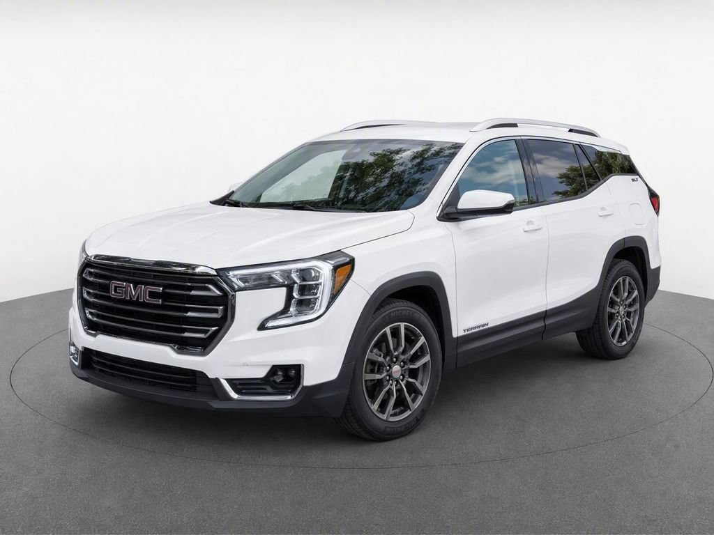 Certified 2024 GMC Terrain SLT AWD/4WD image 2