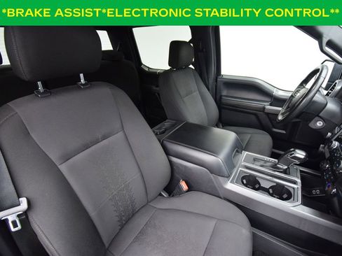 Used 2019 Ford F150 XLT w/ Equipment Group 302A Luxury AWD/4WD image 12