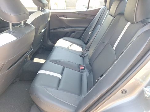Used 2026 Toyota Camry SE FWD image 29