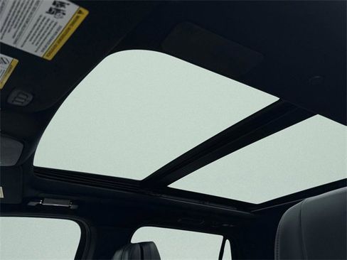 New 2025 Lincoln Navigator Reserve w/ Jet Appearance Package image 27