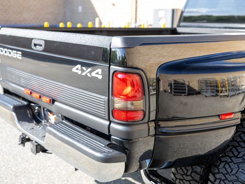 Used 1999 Dodge Ram 3500 Truck 4x4 Quad Cab image 24