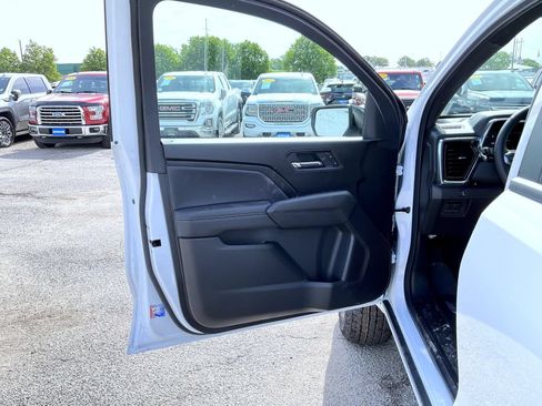 New 2026 GMC Canyon Elevation w/ Convenience Package AWD/4WD image 9