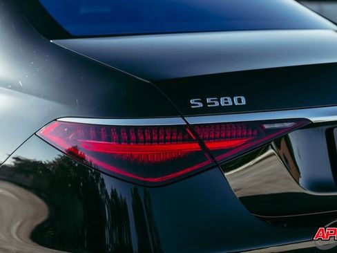 Used 2021 Mercedes-Benz S 580 4MATIC Sedan image 53
