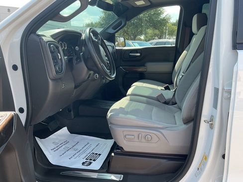 Used 2019 Chevrolet Silverado 1500 LT w/ Texas Edition RWD image 8