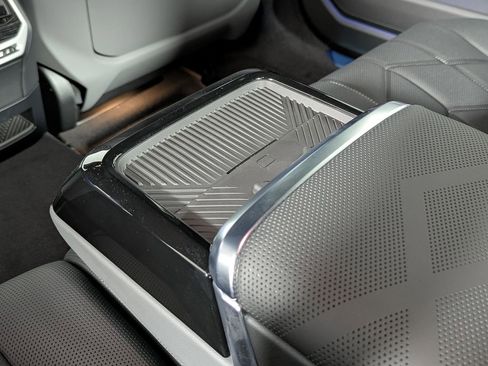 New 2026 BMW 760i xDrive image 47