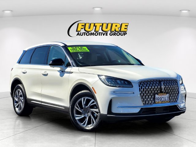 Used 2024 Lincoln Corsair AWD w/ Equipment Group 101A image 1