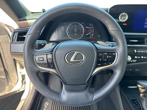 Certified 2024 Lexus ES 350 w/ Premium Package image 27