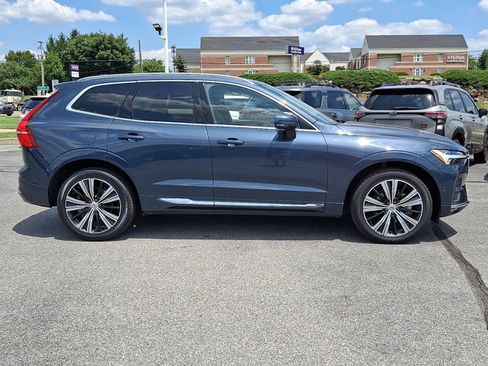 Used 2023 Volvo XC60 B5 Plus w/ Climate Package AWD/4WD image 7