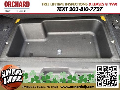 Used 2019 Jeep Wrangler Unlimited Sahara w/ Dual Top Group image 16