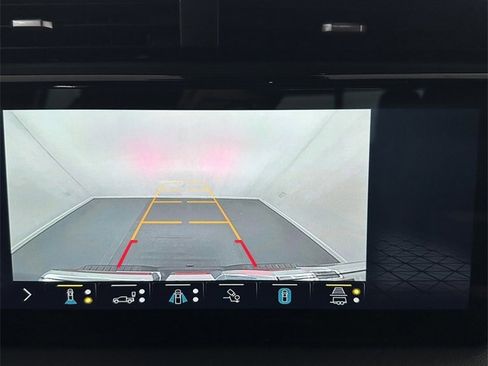 Used 2022 GMC Sierra 1500 AT4 w/ AT4 Premium Package image 28