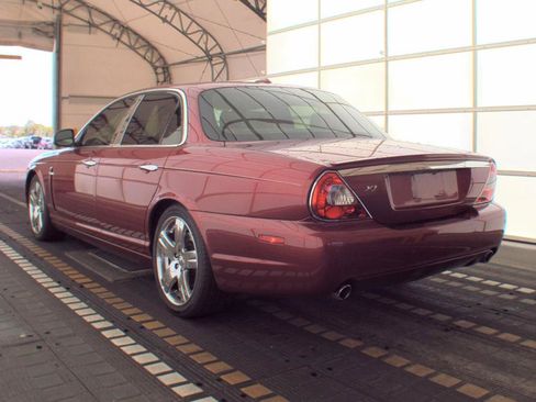 Used 2008 Jaguar XJ8 RWD image 8