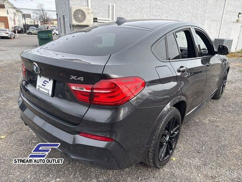 Used 2017 BMW X4 xDrive28i image 11