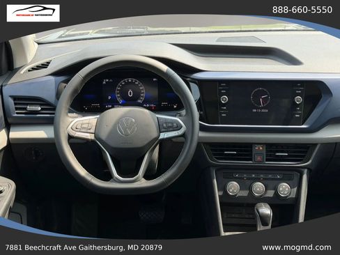 Used 2022 Volkswagen Taos SE FWD image 34