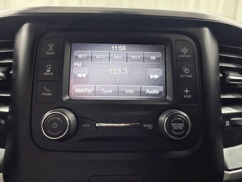 Used 2022 RAM 1500 Big Horn AWD/4WD image 31