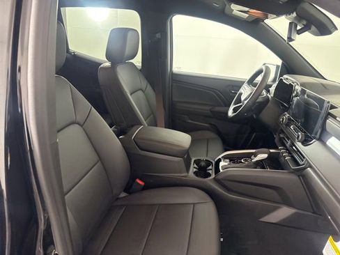 New 2026 Chevrolet Colorado LT w/ LT Convenience Package AWD/4WD image 16