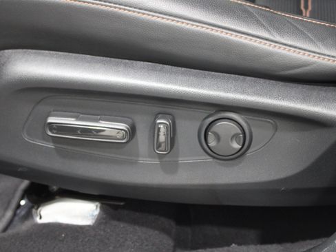 Used 2025 Honda CR-V Sport-L image 5