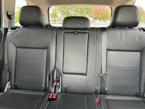 Certified 2023 Volkswagen Atlas SE FWD image 13