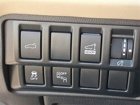 Used 2019 Subaru Ascent Touring w/ Popular Package #3 image 26