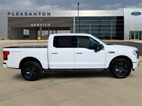 New 2025 Ford F150 Lightning Flash image 6