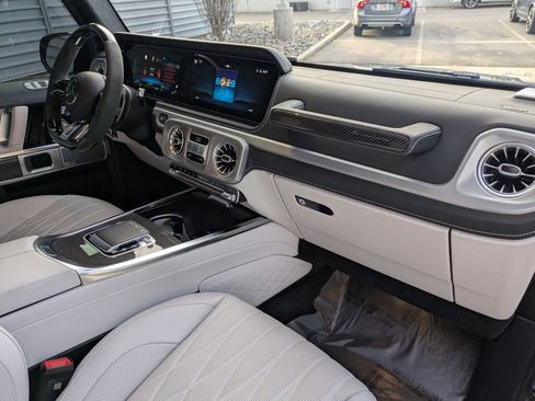 Used 2025 Mercedes-Benz G 63 AMG 4MATIC image 31