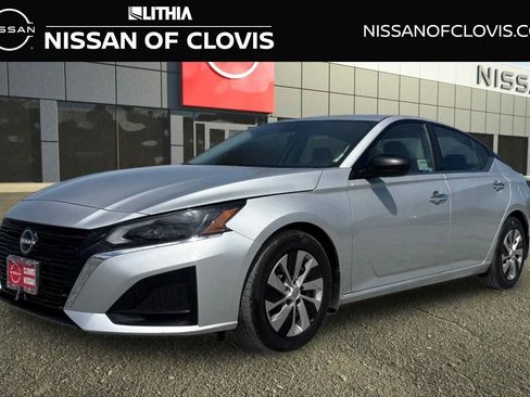 Used 2024 Nissan Altima 2.5 S FWD image 1