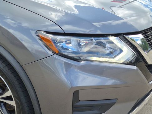 Certified 2019 Nissan Rogue SV w/ Premium Package AWD/4WD image 38